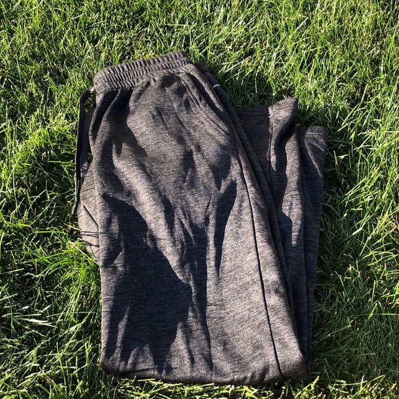 Adidas Sweatpants - Picture 5 of 6